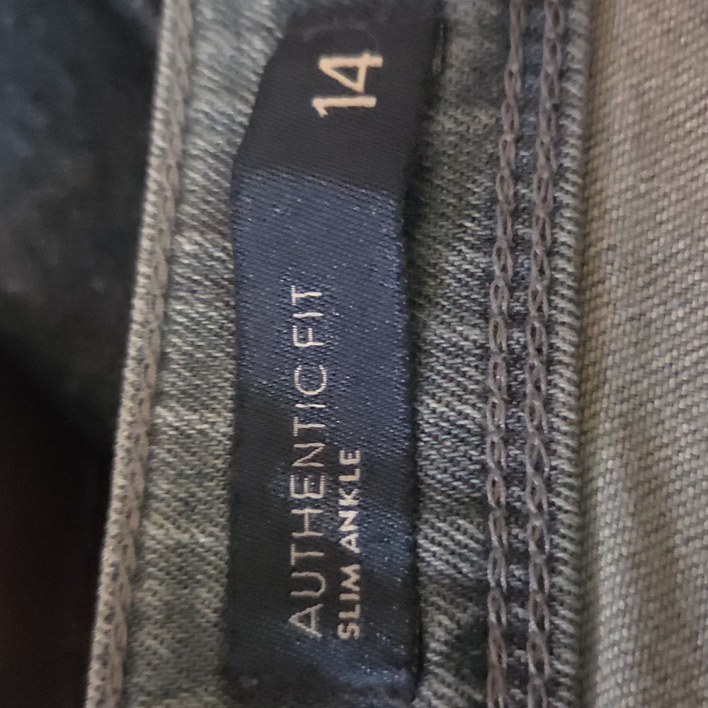 J.Jill Authentic Fit Slim Ankle Jeans - Picture 5 of 5